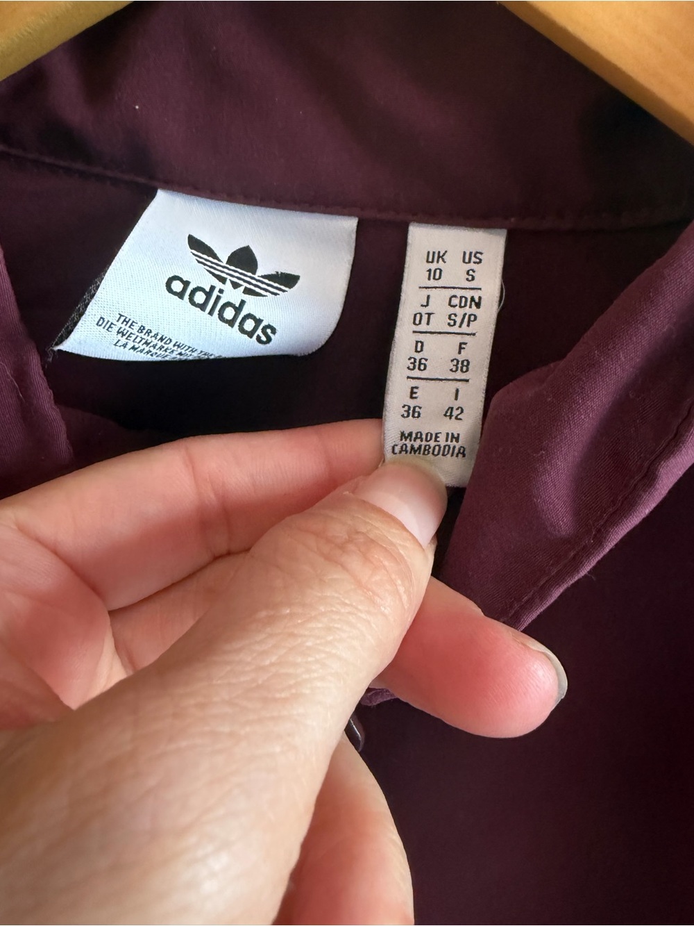ADIDAS burgundy Colorblock windbreaker quarter zip top - Picture 5 of 7